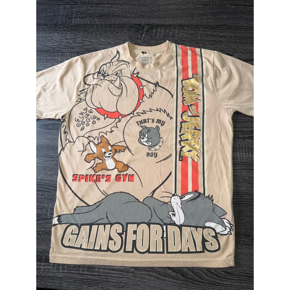 Tom and Jerry Spikes Gym Gains For Days Graphic T-Shirt Tan XL 18-20 Boys Mens